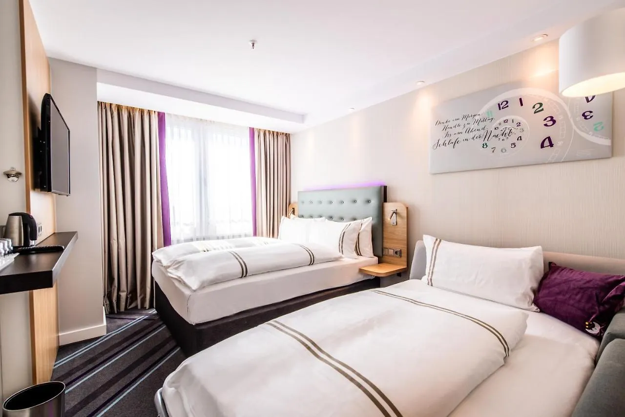 Premier Inn Koeln City Sued ホテル